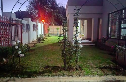 Vanderbijlpark Bed & Breakfast | Lerato's