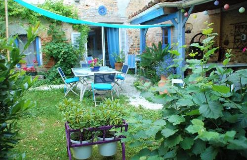 Rieux-Volvestre Apartment | les 2 studios indépendants du clos de l'Ange