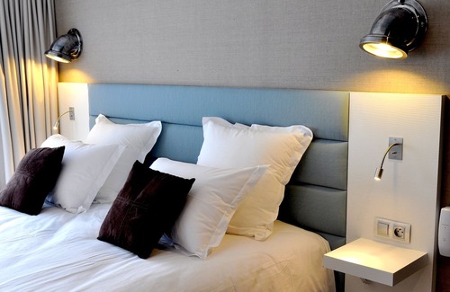 Les Ponts-de-Ce Hotel | Les 3 Lieux - Hôtel, Restaurant, Espace sensoriel