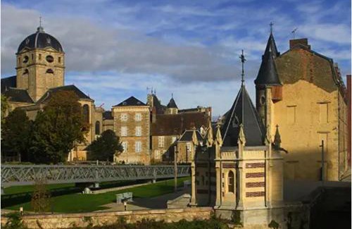 Alencon House | Les 3 petites pommes