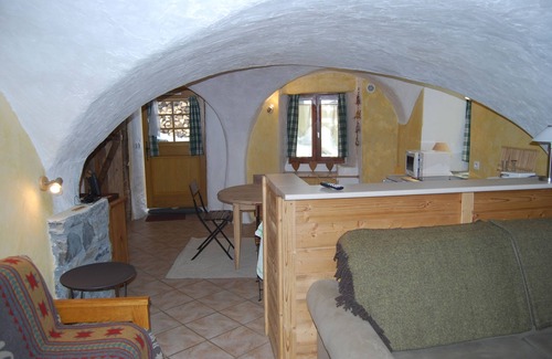 Villarabout Apartment | Les 3 Vallees - Pleasant apartment in chalet renovated in 2006