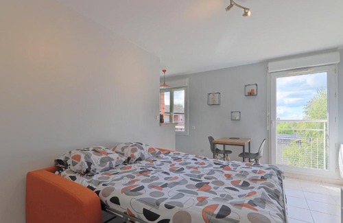 Valenciennes Apartment | Les 6 rois