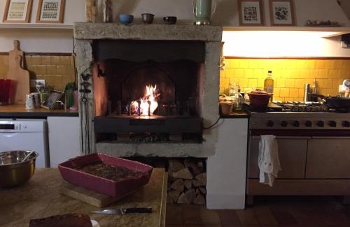 Suze-la-Rousse Bed & Breakfast | Les Aiguières en Provence