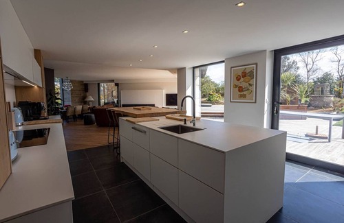 Perros-Guirec Villa | les ajoncs d´or · Ploumanach Exceptionnelle