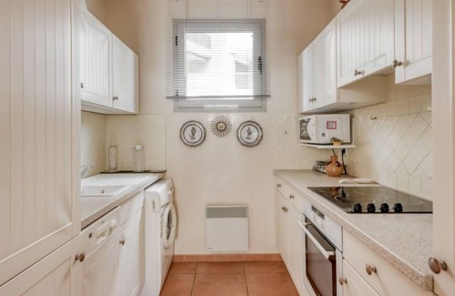 Cap-d'Antibes Apartment | Les allées du Cap by Interhome