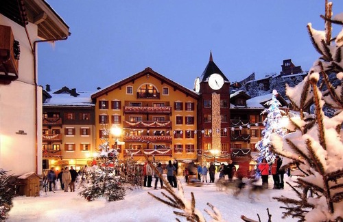 Arc-1950 Apartment | Les Arcs 1950 ski to door! Spacious 54m² 2 bedroom apartment sleeps 6