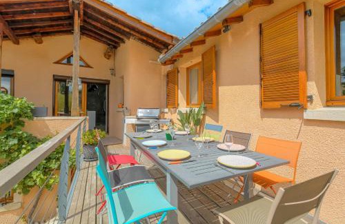 Arbuissonnas House | Les Aubépines en Beaujolais