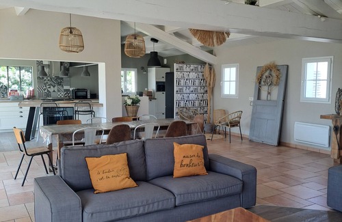 Noirmoutier-en-l'Ile House | "Les Aveineries" in Noirmoutier au Vieil