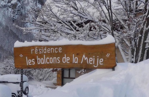 La Grave Apartment | Les balcons de la Meije n 27- Bright very large balcony very well equip