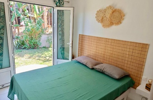La Riviere Saint-Louis House | Les barbots