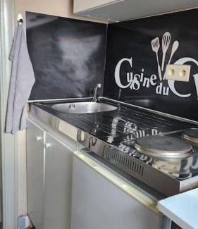 Cuesmes Apartment | Les Bas Prés