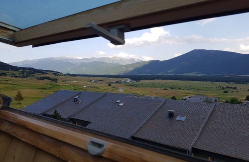 Les Angles Apartment | Les biches du Soula Sleeps 5 -Panoramic view - Close to the slopes
