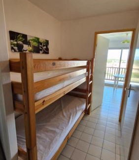 Saint-Cyprien Plage Apartment | LES CAPITELLES - Studio cabine - Piscine - plage à 50 m Ref Noga