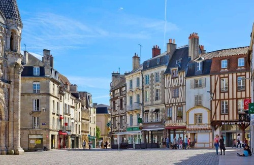 Poitiers Apartment | Les Carmélites - Très beau T3 en centre-ville