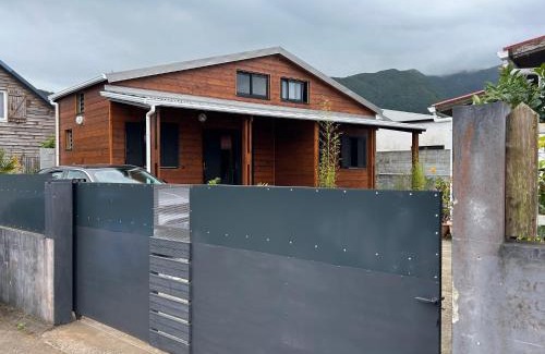 Petite-ÃŽle Ski Chalet | Les Cattleyas