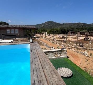 Occhiatana Bed & Breakfast | Les Chalets De Tesa 3