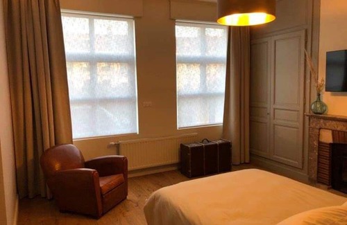 Bergues House | Les chambres Berguoises Chambre Rez-de-chaussée au coeur de Bergues