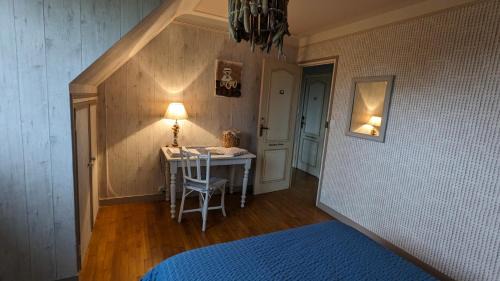 Saint-Sauveur Bed & Breakfast | Les Chambres de KERCHELGEN