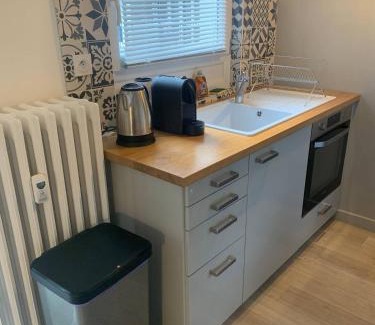 Plantieres Queuleu Apartment | Les chambres du Graoully - Le 136 - Metz Queuleu - Place de parking intérieur