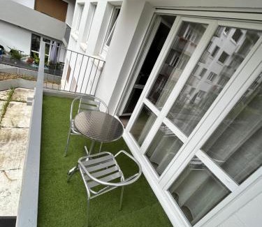 Plantieres Queuleu Apartment | Les chambres du Graoully - Le 136 - Metz Queuleu - Place de parking intérieur