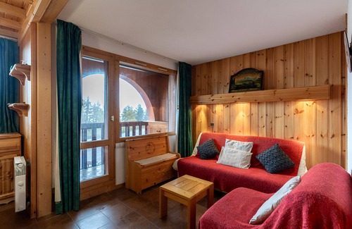 Bellentre Apartment | Les Coches resort-center apartment