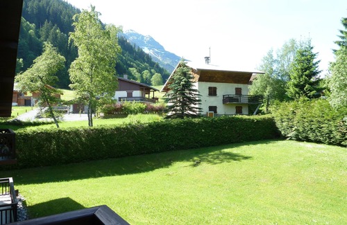 Les Contamines-Montjoie Apartment | Les Contamines Alpine Style Apartment, With Fireplace And 360' Mountain Views
