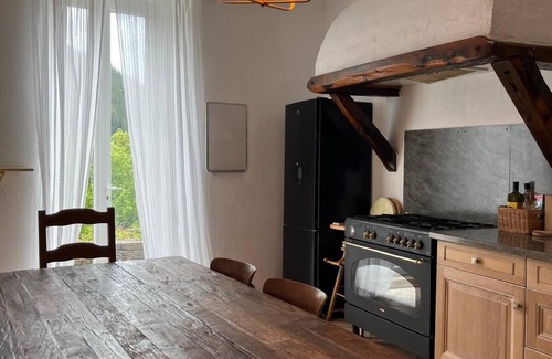 Saint-Julien-d'Arpaon House | Les Copains à Bord - Gîtes