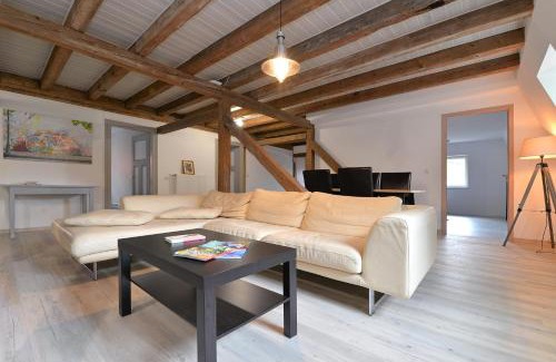 Sondernach House | Les copains d'abord