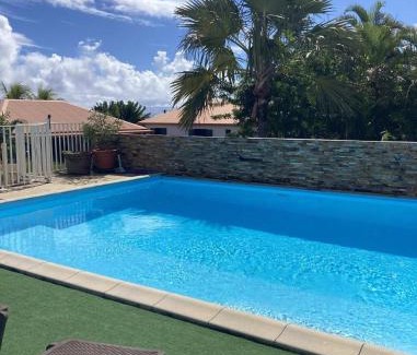 Manapany-les-Bains Apartment | Les Cormorans Manapany les Bains Studio Corail