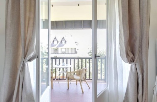 Blonville-sur-Mer Apartment | Les Corniches du Mont Canisy by Interhome