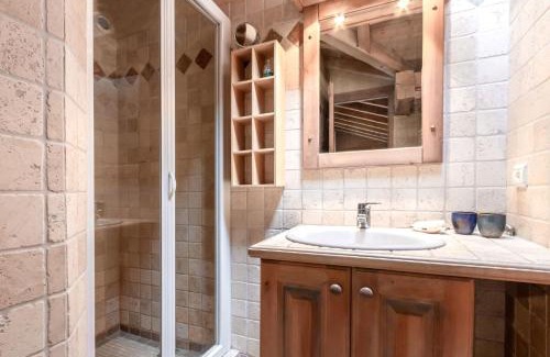 Les Houches Ski Chalet | Les Cristalliers - Cozy family chalet - Close to the village