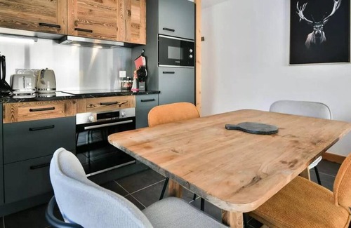 Le Chinaillon Apartment | Les Cristaux A 303 - Ski-in ski-out stay in the heart of Chinaillon