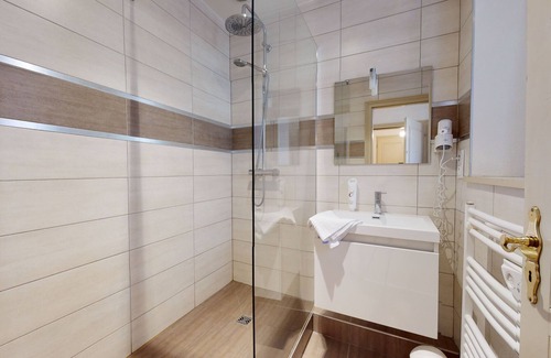 Petite-France Apartment | les dentelles appartement petite france up to 2