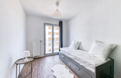 Cergy Apartment | Les Doux Épis - appt proche gare RER