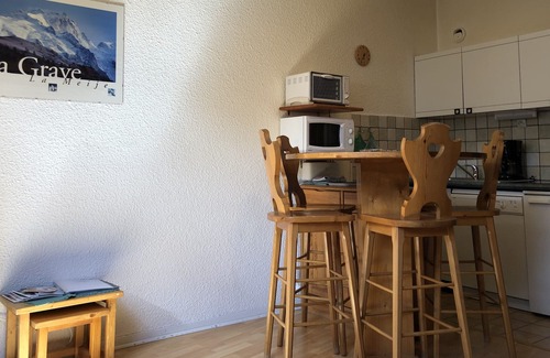 La Grave Apartment | Les Enfetchores n°81 - Cozy studio, view of la Meije, 150m from cabel car