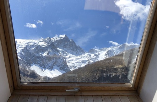 La Grave Apartment | Les Enfetchores n°81 - Cozy studio, view of la Meije, 150m from cabel car