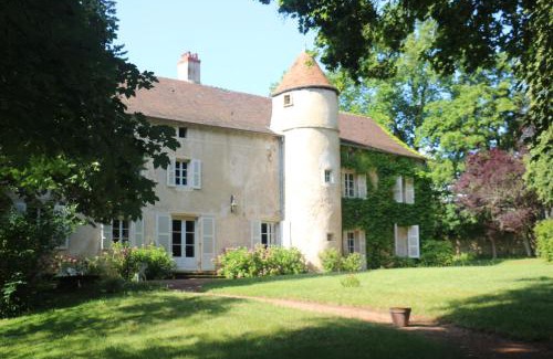 Salornay-sur-Guye Bed & Breakfast | Les Epaux