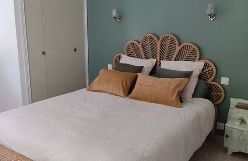 Ceret Apartment | Les Figuiers apartment with terrace