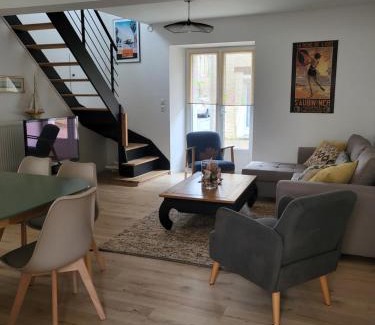 Langrune-sur-Mer House | Les filles de la mer