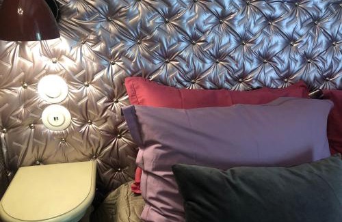 Saint-Georges-d'Oleron Apartment | Les Fleurs De Lys, Suite'Appart , Entrée et Terrasse Privée Proche de la Mer