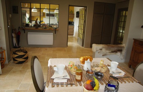 Saint-Maximin-la-Sainte-Baume Bed & Breakfast | Les Coronilles