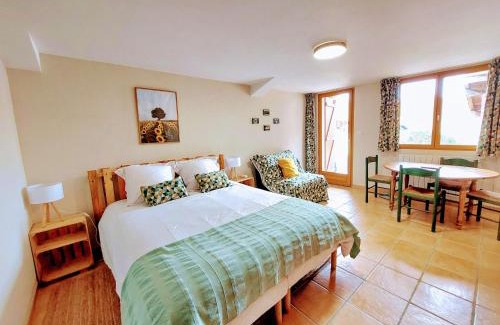 Monties House | Les Gites de Campardon