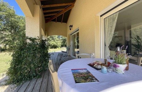 Vallon-Pont-d'Arc Apartment | Les Gites des Mazes Ardèche