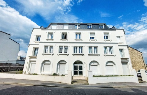 Saint-Guenole Apartment | Les Goélands by Interhome