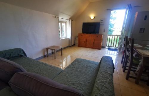 Fiquefleur-Equainville House | Les grands pins