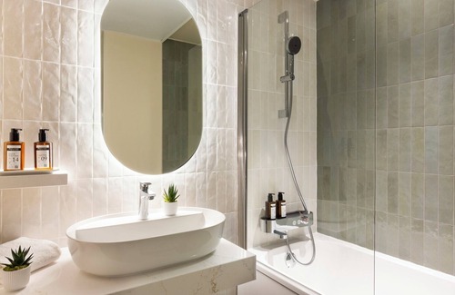 Paris City Center Apartment | Les Halles Paris 1 Bedroom Apartment Sleeps 3