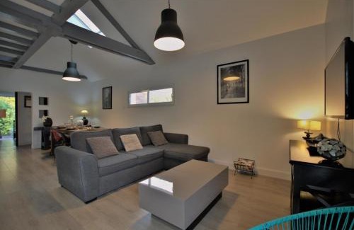 Pougy House | Les hauts de pougy