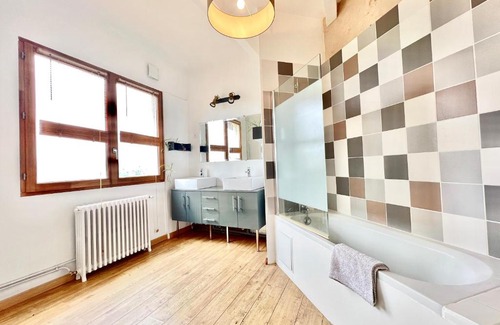 Les 3 Cites House | Les hauts de tison ~ Vue sur la vallée du Clain