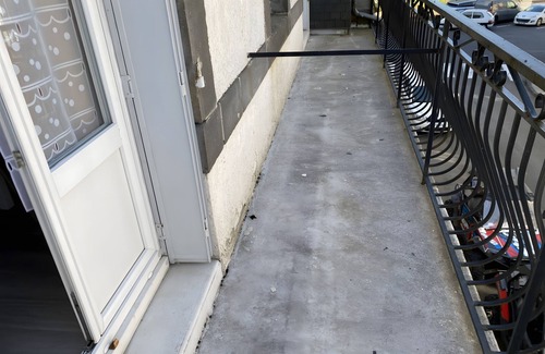 La Bourboule Apartment | Les Hêtres No. 2 with Mountain View, Balcony and Wi-Fi