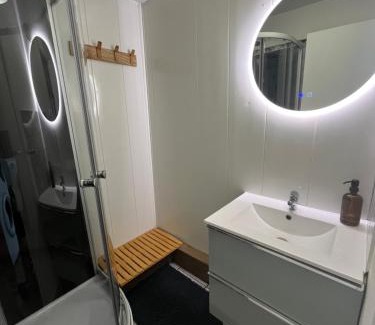 Sainte-Anne - Faubourg Noyon Apartment | Les horizons de Jules